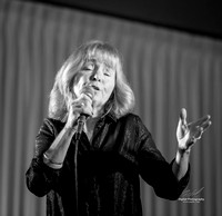 2019-06-22 Jan sings Karen Carpenter June 2019-0133